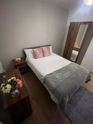 Photo 9- click for photo gallery